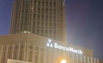 Cajero Banca March