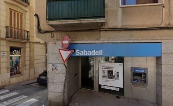 Valls Caixer Automàtic Banc de Sabadell