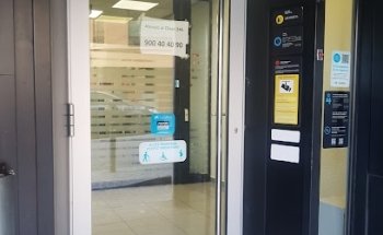 Cajero automático Caixabank