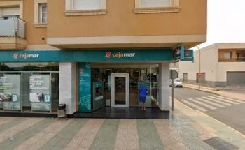 ATM. Cajamar...