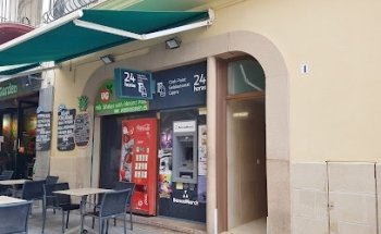 Caixer Banca March