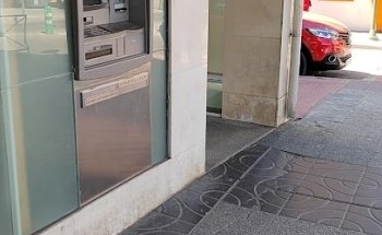 Cajero automático Banco de Sabadell